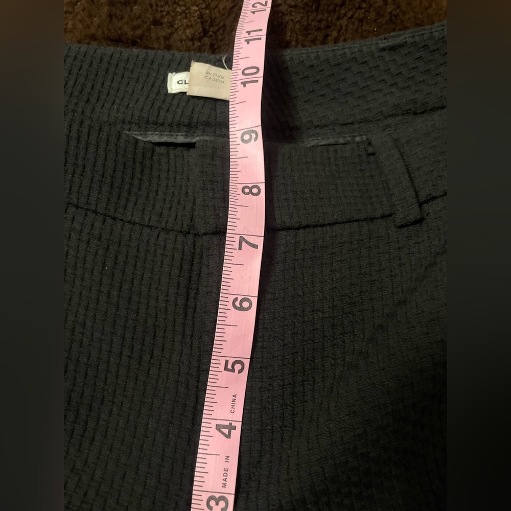 Club Monaco Black Textured Cropped Trousers - Picture 4 of 9